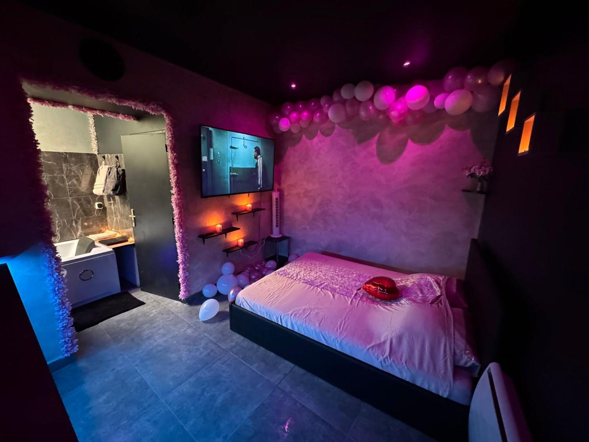 Love Room Spa Jacuzzi Лион Экстерьер фото